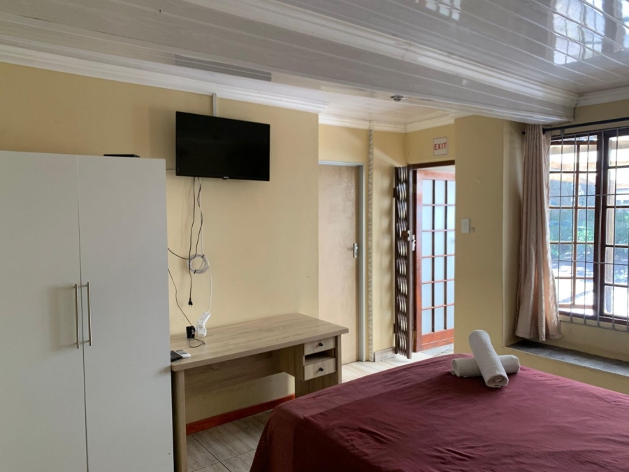 7 Bedroom Property for Sale in Selborne Eastern Cape